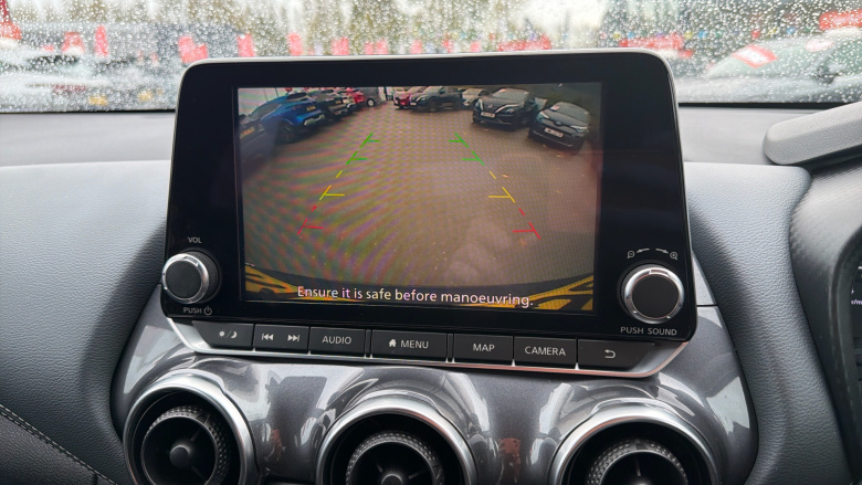 Nissan Juke 1.0 DiG-T 114 N-Connecta 5dr Petrol Hatchback